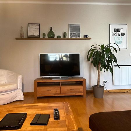 Moderno Apartamento En El Centro Vilanova i la Geltru Ngoại thất bức ảnh