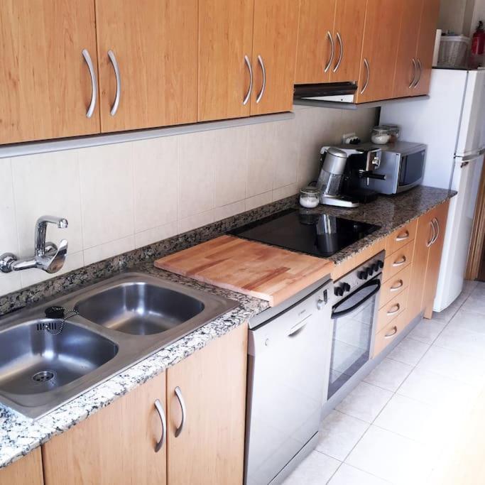 Moderno Apartamento En El Centro Vilanova i la Geltru Ngoại thất bức ảnh