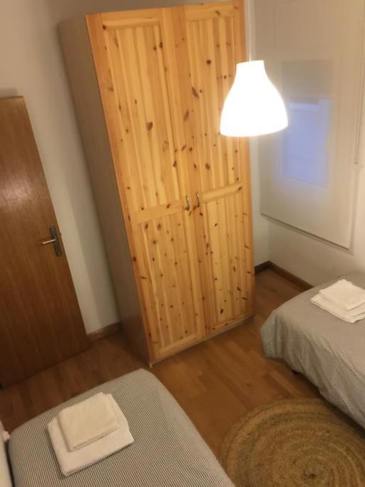 Moderno Apartamento En El Centro Vilanova i la Geltru Ngoại thất bức ảnh