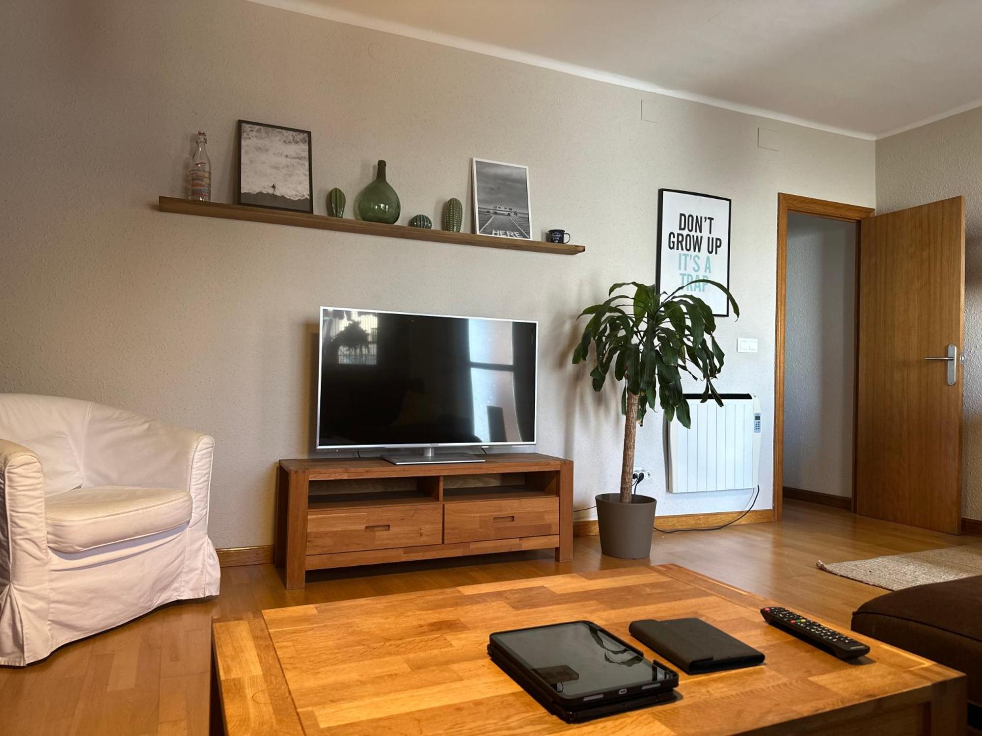 Moderno Apartamento En El Centro Vilanova i la Geltru Ngoại thất bức ảnh